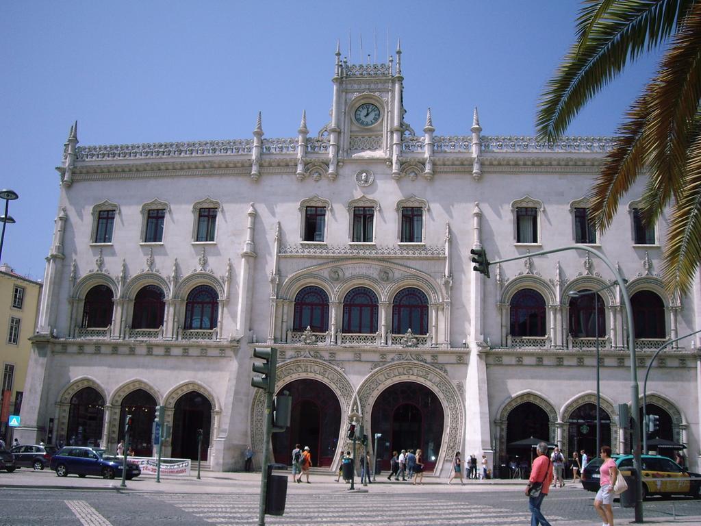 Residencial Camoes Bed & Breakfast Lisabona Exterior foto