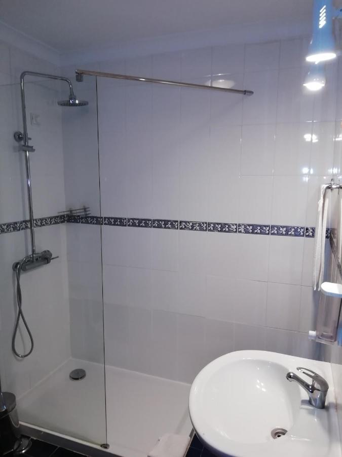 Residencial Camoes Bed & Breakfast Lisabona Exterior foto
